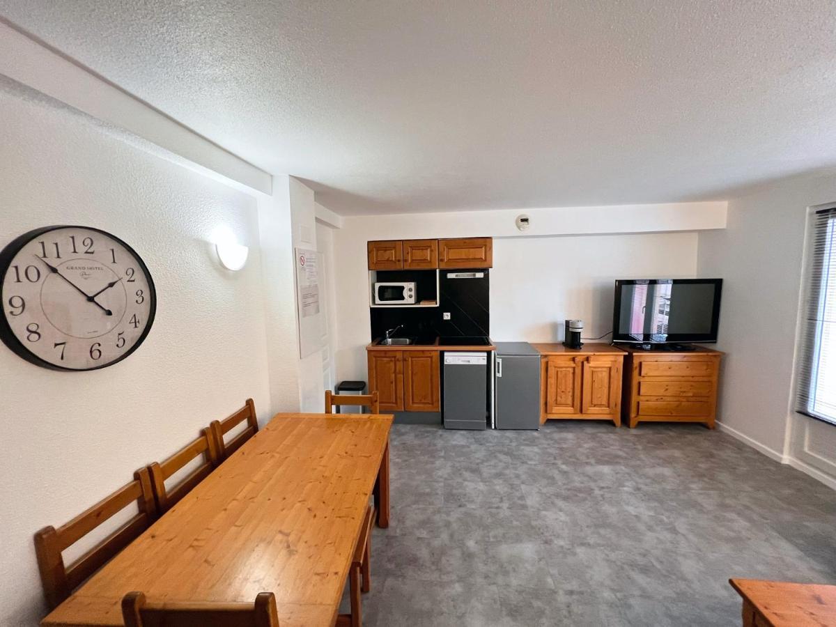 Vars, Appart Spacieux Renove 4 Couchages Dans Chalet فارْ المظهر الخارجي الصورة