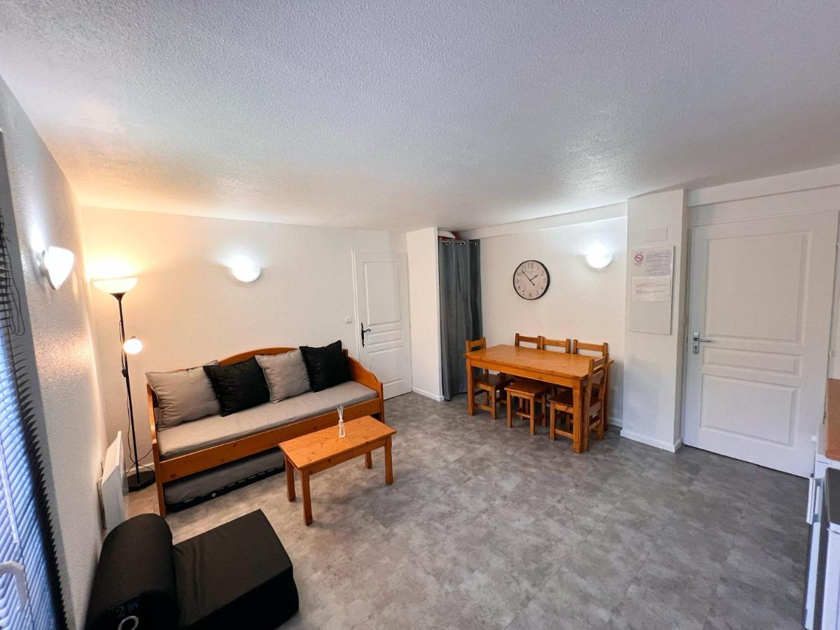 Vars, Appart Spacieux Renove 4 Couchages Dans Chalet فارْ المظهر الخارجي الصورة