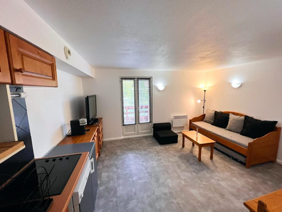 Vars, Appart Spacieux Renove 4 Couchages Dans Chalet فارْ المظهر الخارجي الصورة