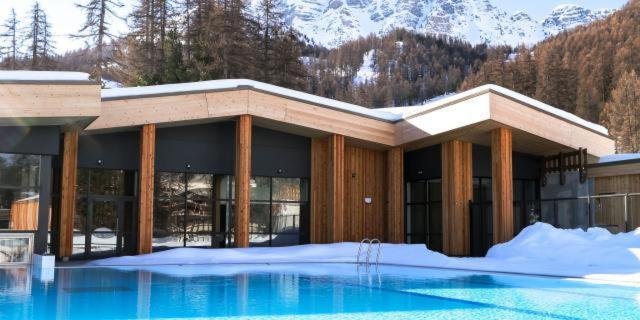 Vars, Appart Spacieux Renove 4 Couchages Dans Chalet فارْ المظهر الخارجي الصورة